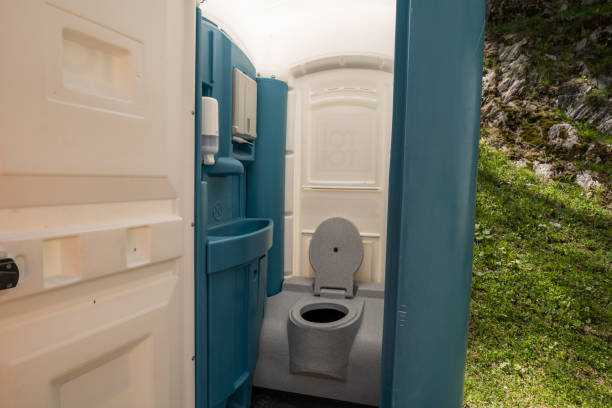 Best Construction site porta potty rental  in Tainter Lake, WI